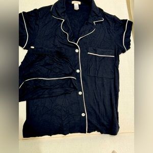 Eberjey Gisele black with cream piping pajama short set - size XS - never worn!